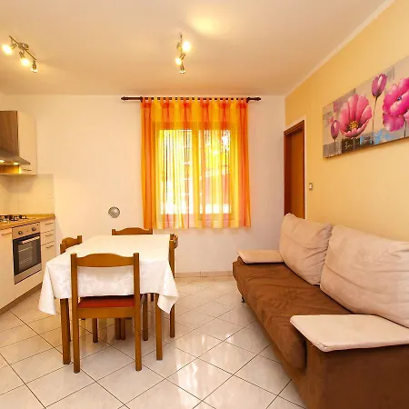 Cocaletto 1047 アパート *