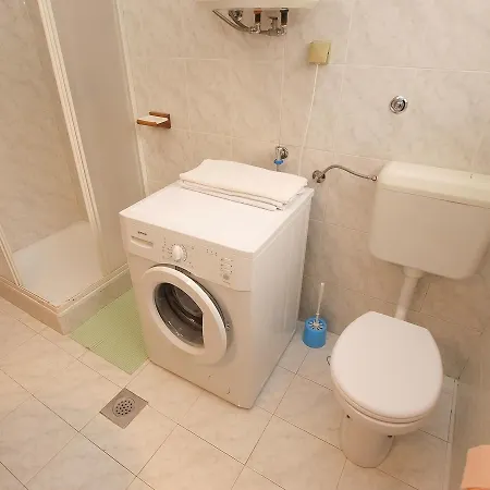 Cocaletto 1047 アパート